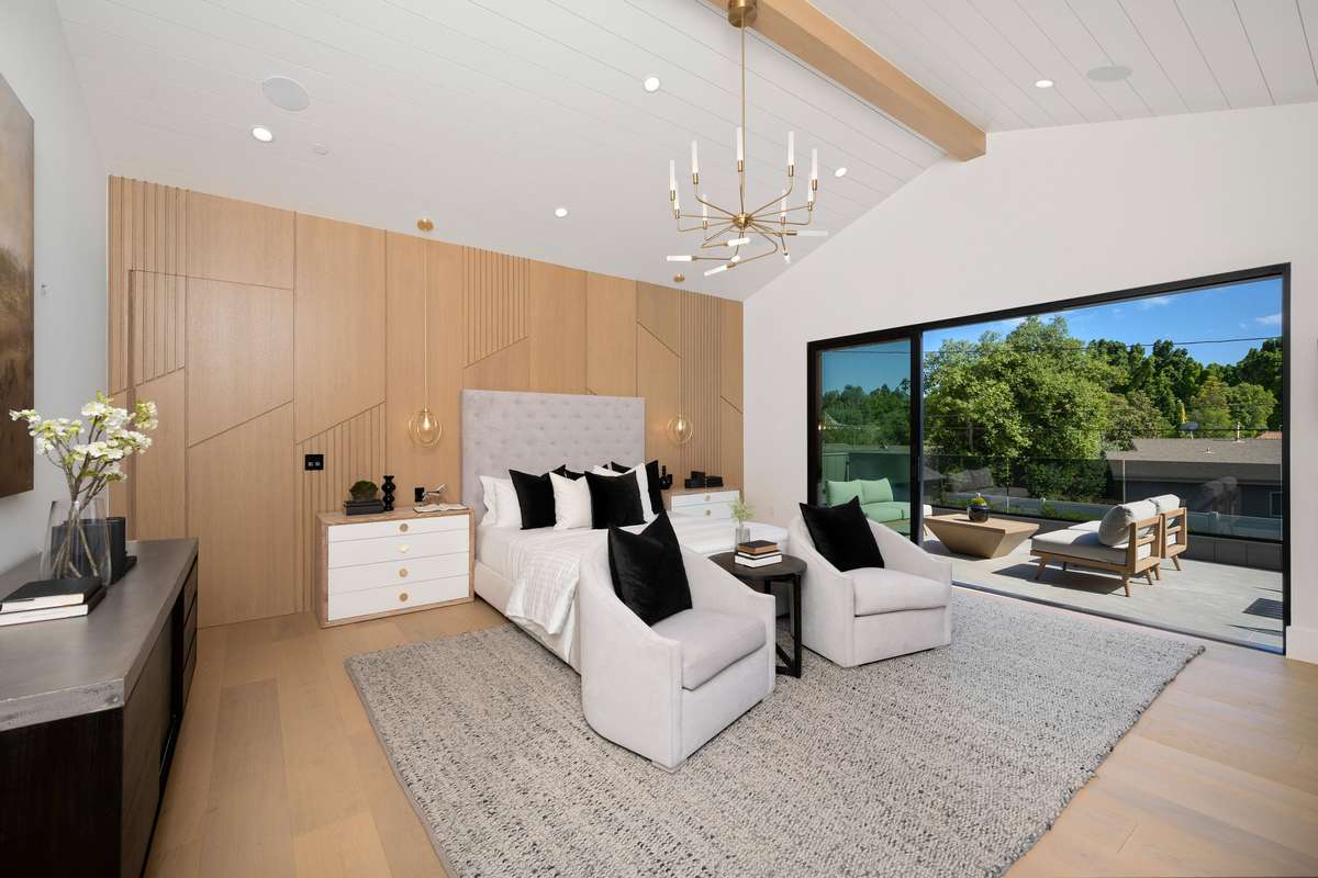bedrooms 004